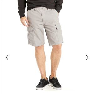Levi’s Men’s Gray Cargo Shorts